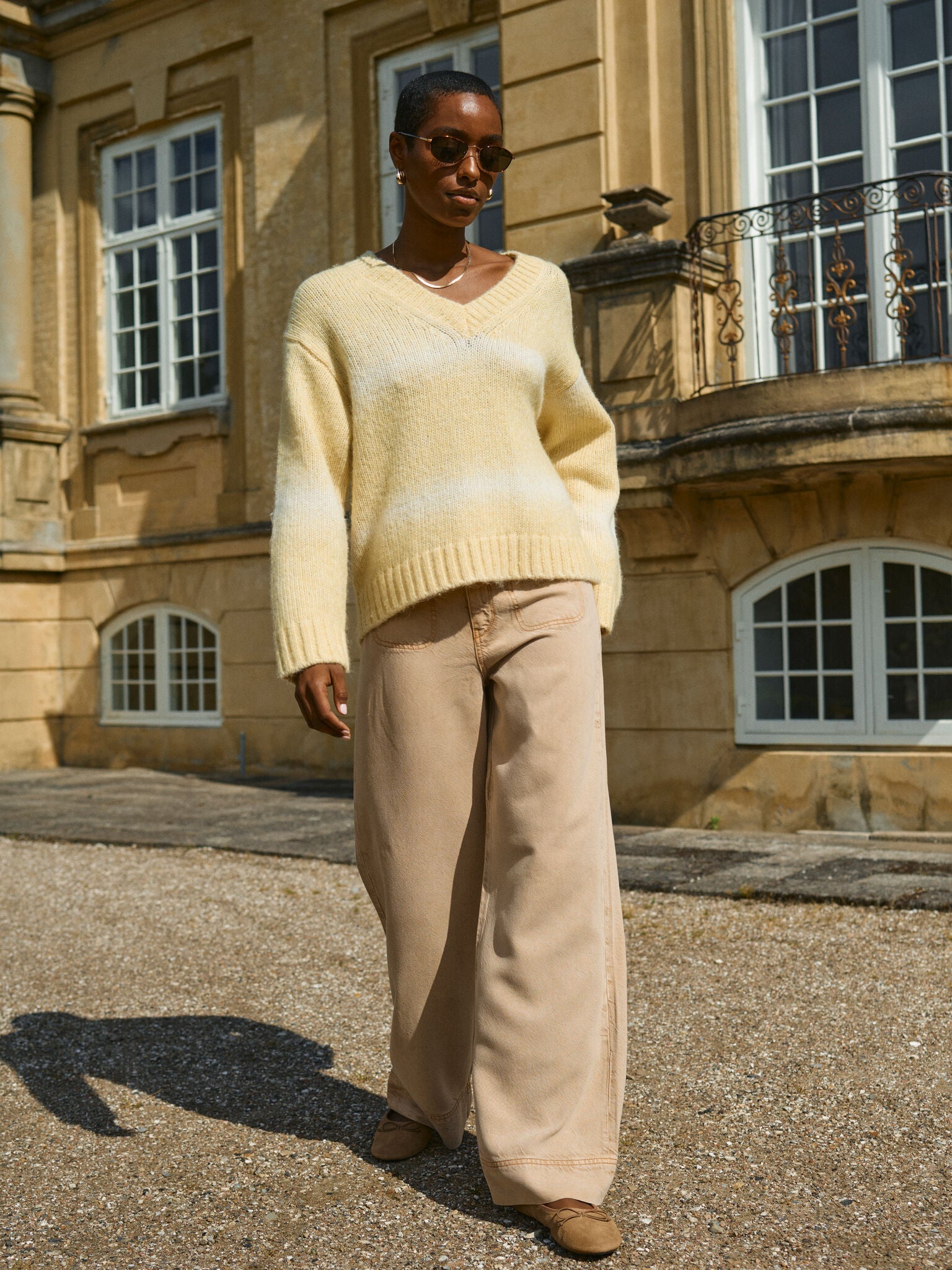 Modelshot / French Vanilla / Detail